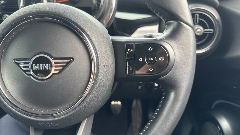 MINI Hatchback 1.5 Cooper Sport 5dr Petrol Hatchback